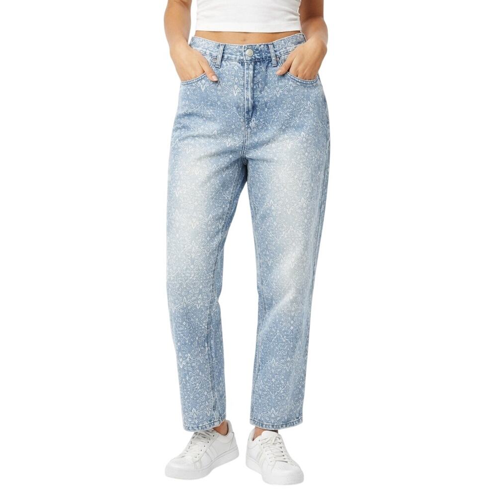 Simple Society Y2K Paisley Super Straight Mom Jeans Women’s 9/29 Light Wash